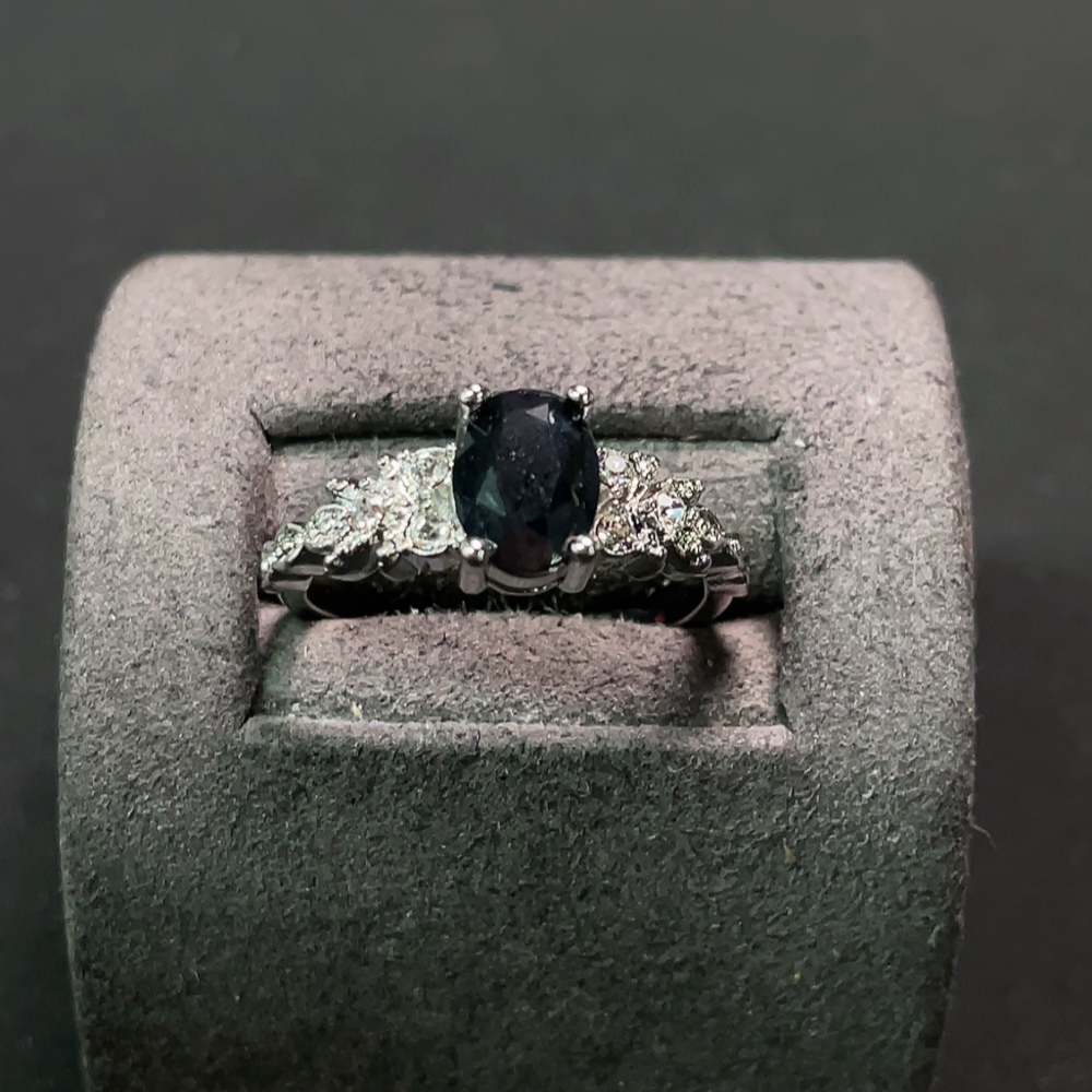 C23613247 Sapphire Ring Total Weight Approx. 2.71g Non-Gold Setting