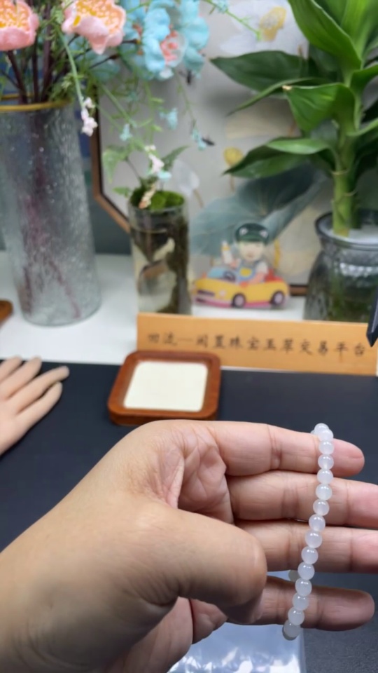 F35127375 Jadeite Bead Necklace Approximately 5.8mm Total Weight About 9.9g