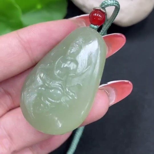 H34061851 Hetian Jade Pendant Guanyin Total Weight (with rope) 22.2g
