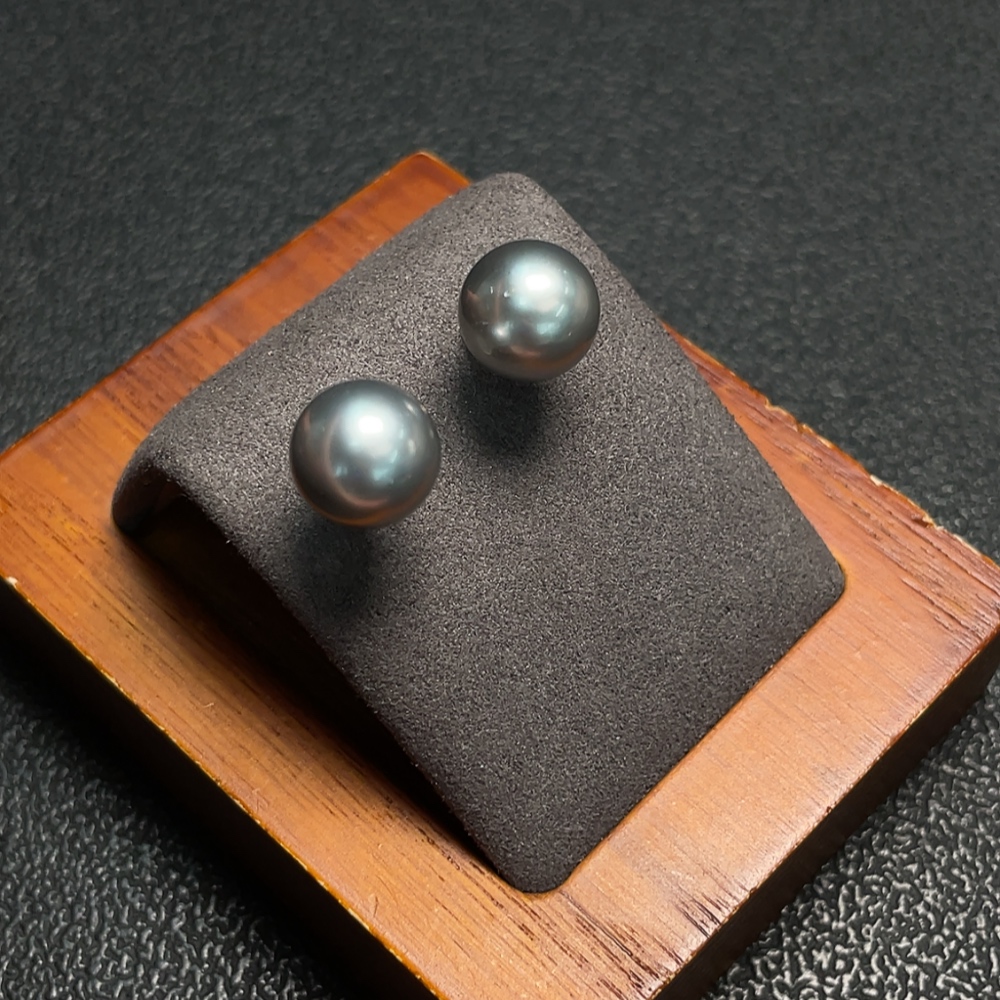 C29341289 Seawater pearl earrings, color origin undetermined, non-gold, total product weight approximately 2.84g, size about 9.4mm