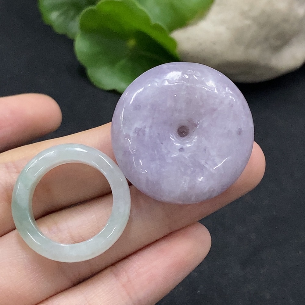 F35090247 Jadeite safety buckle pendant/ring