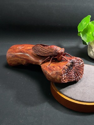 W33855804 Huanghuali Ornament with a Total Weight of Approximately 278.06 Grams