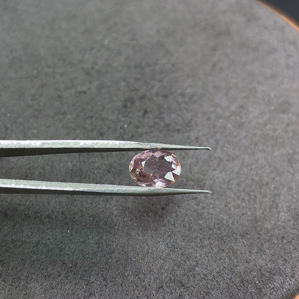 C34950259 Tourmaline Rough Stone Total Weight Approx. 1.95 Carats