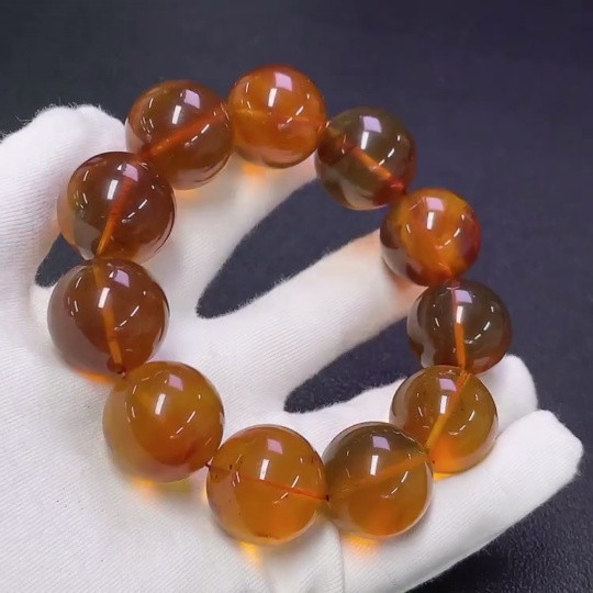 C30509006 Amber Beeswax Bracelet Total Weight Approx.66.15g Size 21.7mm