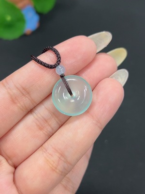 H41947369 岫玉(蛇纹石玉)挂件 平安扣 货品总重约[含绳]5.2g
