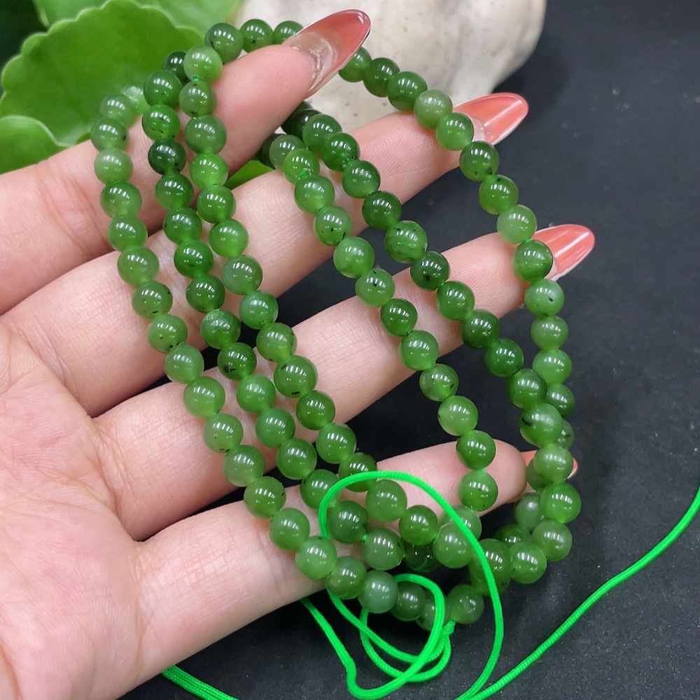 H35084205 Hetian Jade Bead Necklace, Approx. 5.5mm, Total Weight Approx. 32.1g