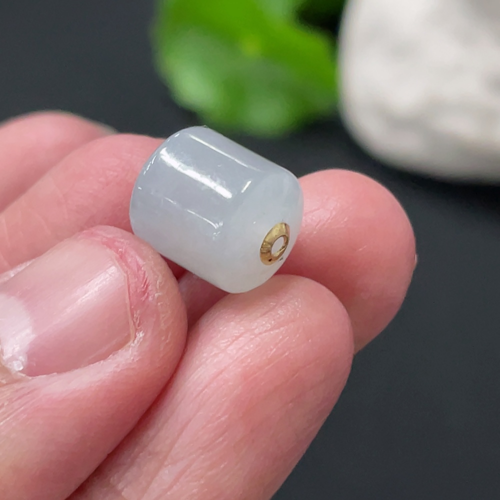 F35171724 Jadeite Road to Success, approximately 10.4mm, total weight about 2.3g, with accessory Au about 54%