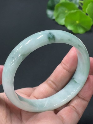 F30450276 Jadeite Round Bangle, Total Weight Approx. 55.1g, Size 59.5, Containing Other Mineral Components