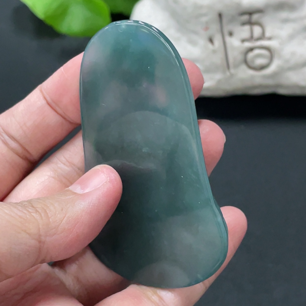 F34019520 Jadeite Guanyin Pendant, Total Weight Approx. 39g