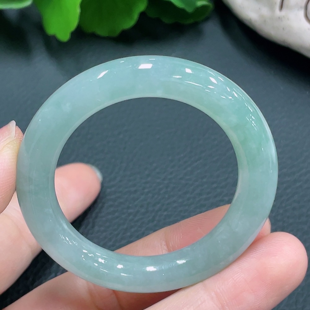 F23627333 Jadeite Donut Pendant Total Weight 24.690g