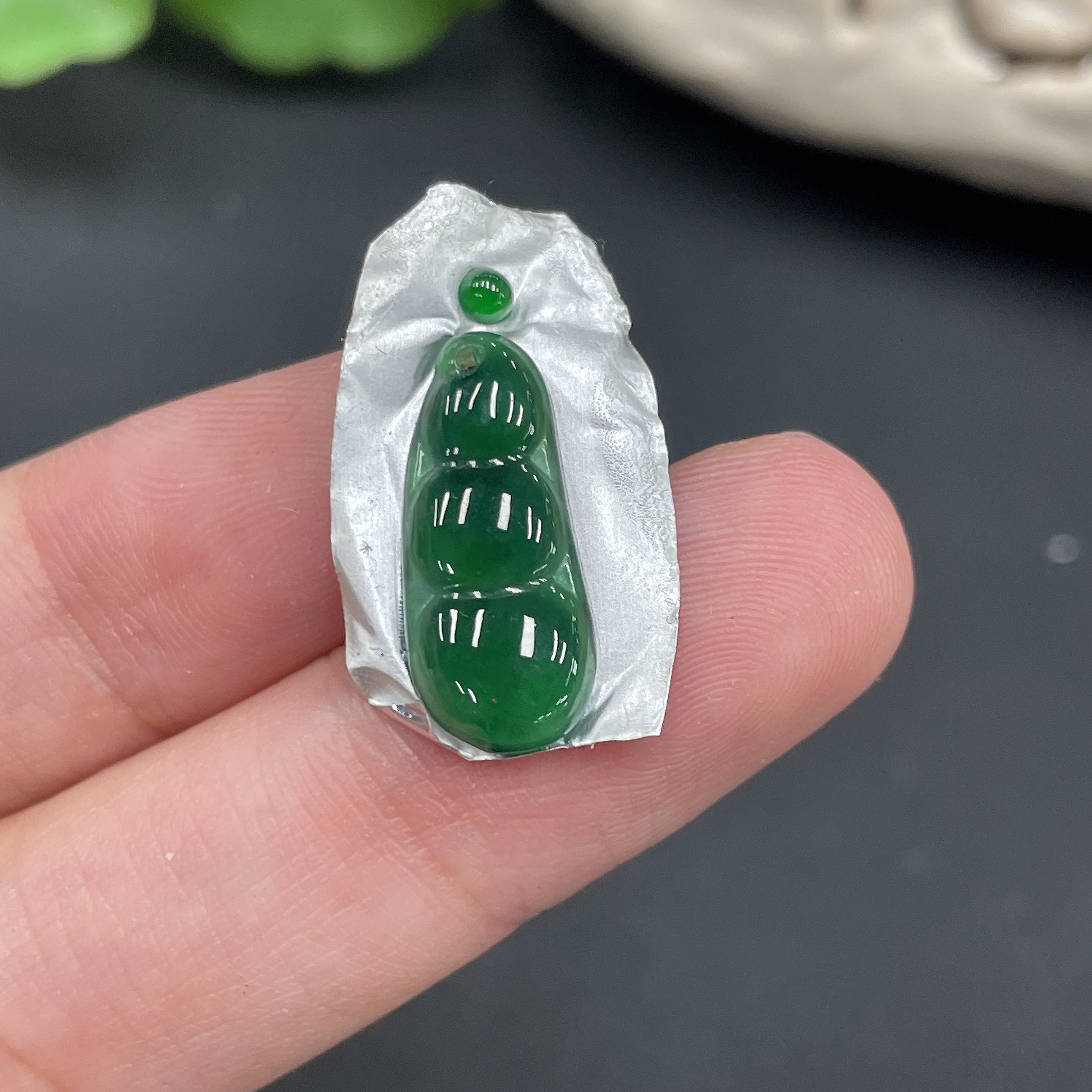 F10131191 Bean/Cabochon