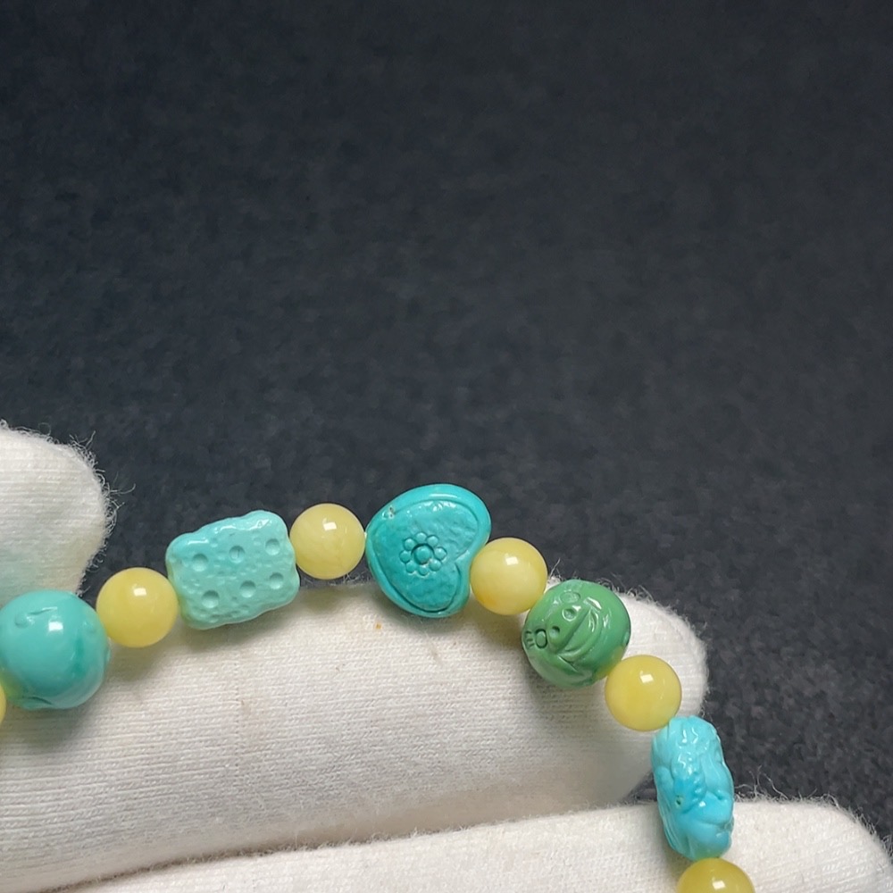 C29402660 Turquoise Bracelet, Approx. 7.8mm, Total Weight Approx. 7.93g, with Amber
