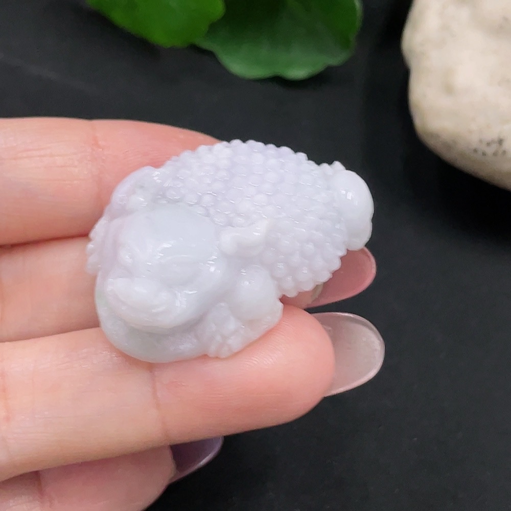 F34982897 Jadeite Unpolished Three-Legged Toad Pendant, Total Weight Approximately 17.6g