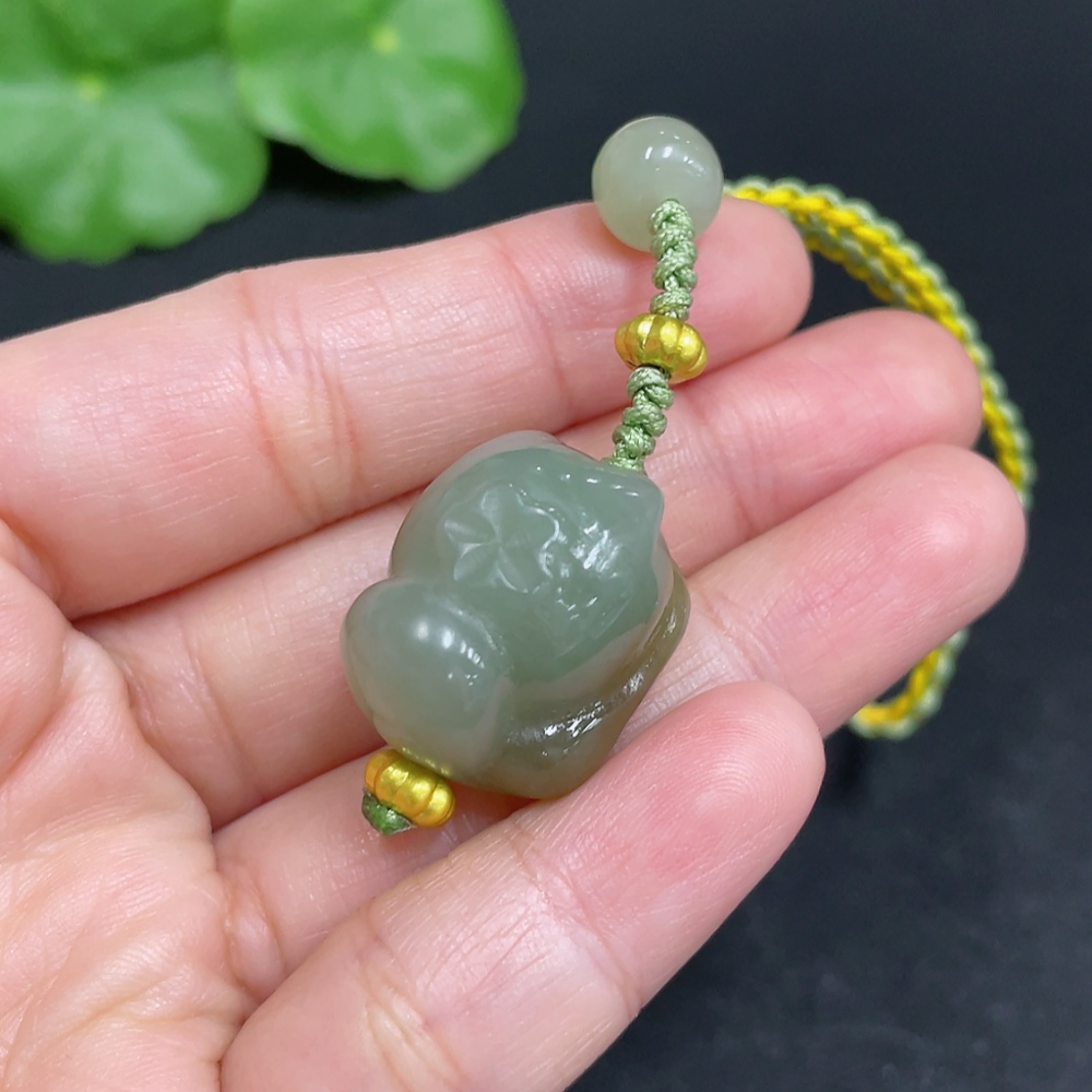 H34053041 Hetian Jade Pendant Cat Total Weight (including rope) Approx. 14.8g Accessories Not Hetian Jade