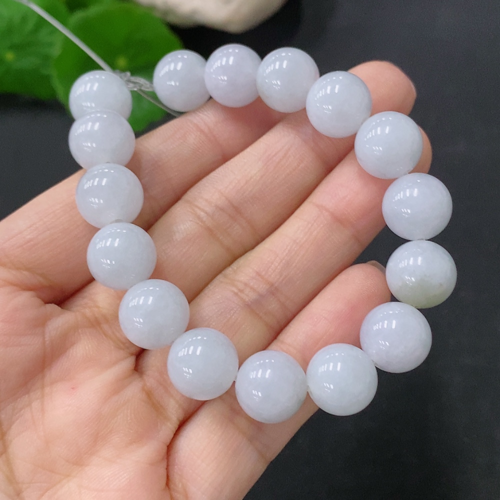 F35116362 Jadeite Bracelet Approx. 10.5mm Total Weight Approx. 30.79g