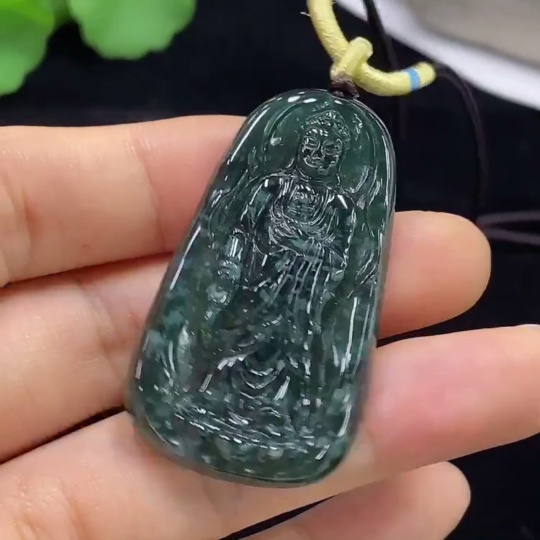 F32731855 JadeitePendant Buddha Amulet Total Weight Approx. 14.1g (including rope)