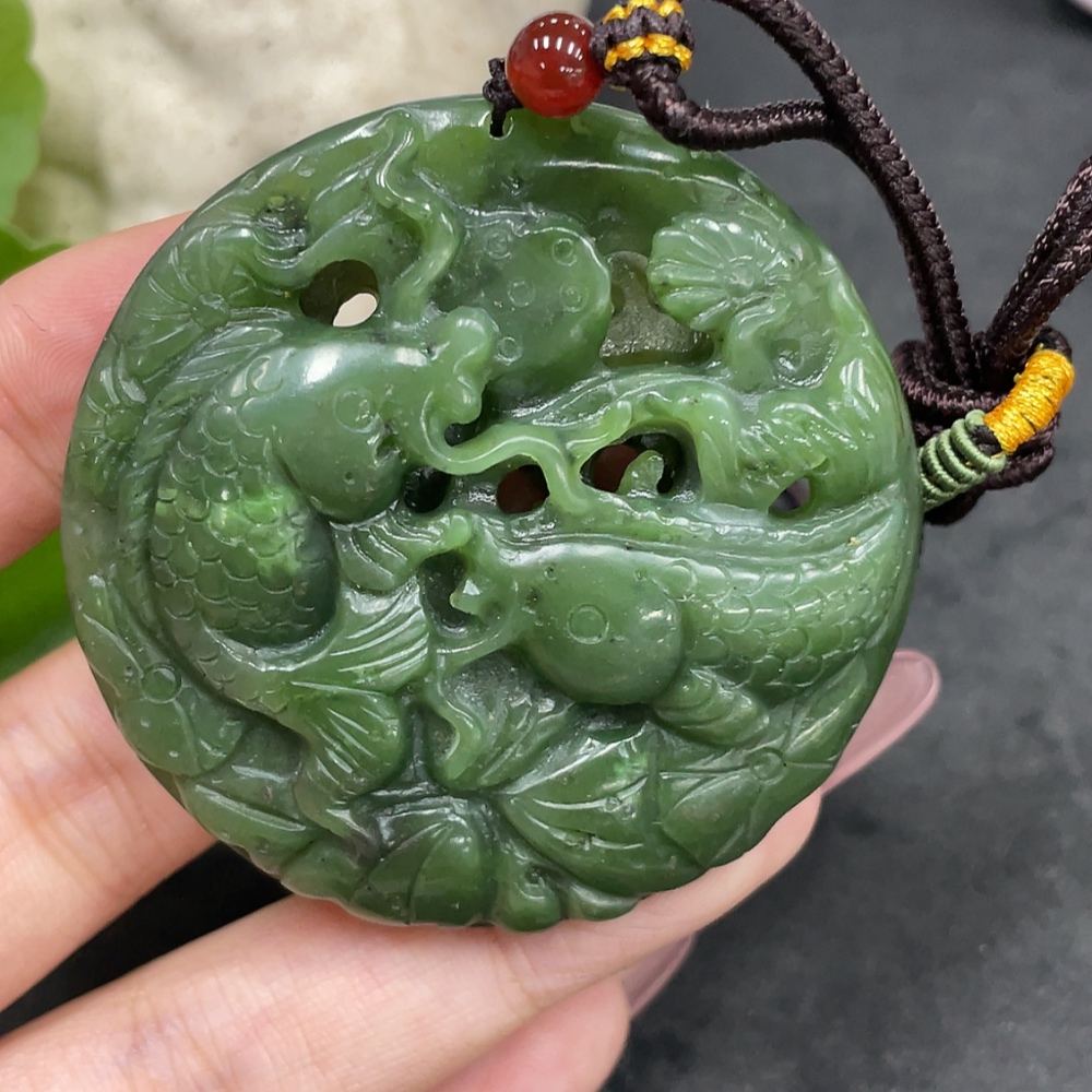H33845929 Hetian Jade Pendant—Abundance Year After Year