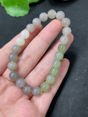H41945242 和田玉手串  卡7.7mm左右   货品总重约17.7g