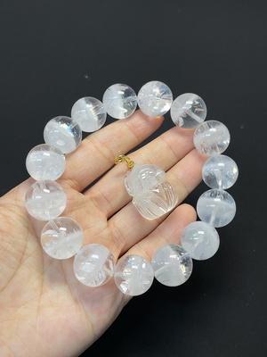 C46535673 水晶手串+挂件 非金 货品总重约84.79g 一手走