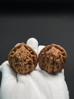 W41947714 核桃 货品总重约39.5g 卡43mm左右