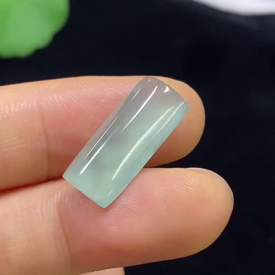 F34025315 Jadeite Inlaid Piece Total Weight Approximately 1.44g