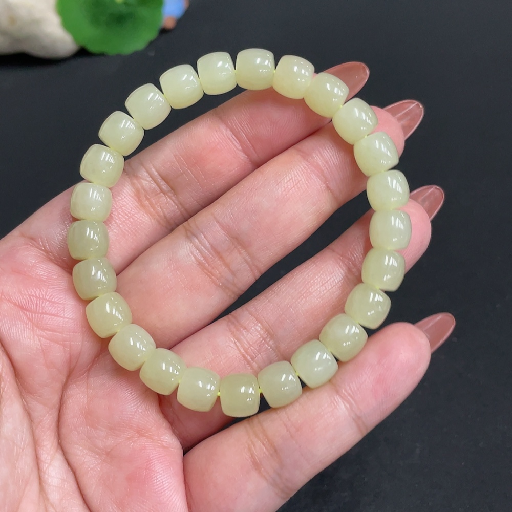 H34004770 Hetian Jade Bracelet Approx. 7.7mm Total Weight Approx. 22.2g
