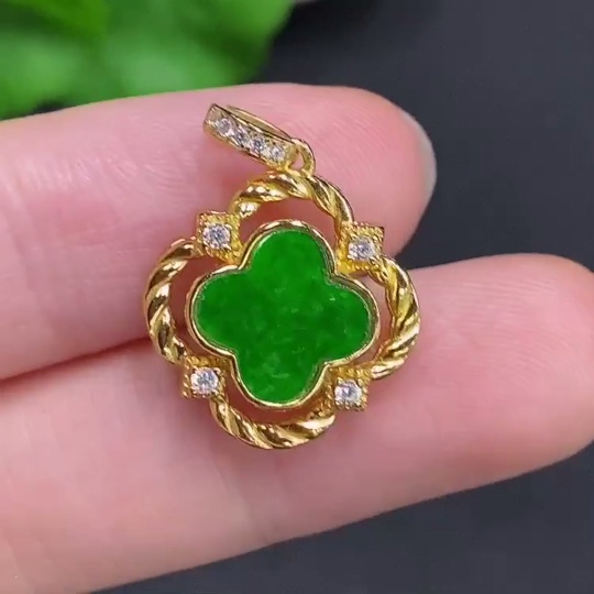 F32756349 Jadeite Inlaid Pendant Non-Gold Inlaid Total Weight Approximately 1.7g