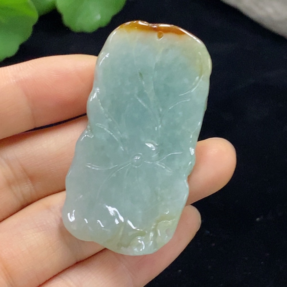 F30530649 Jadeite God of Wealth Pendant