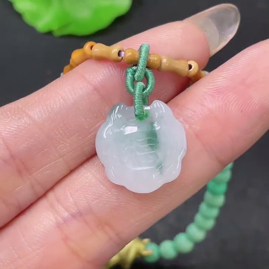 F34064973 Jadeite Bracelet with Non-A Chain Non-Gold Total Weight Approx.5.6g Size 13.9