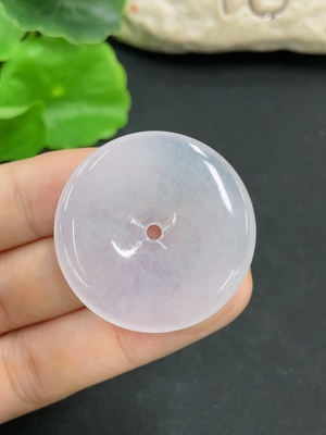 F46515894 翡翠平安扣挂件 货品总重约11.7g