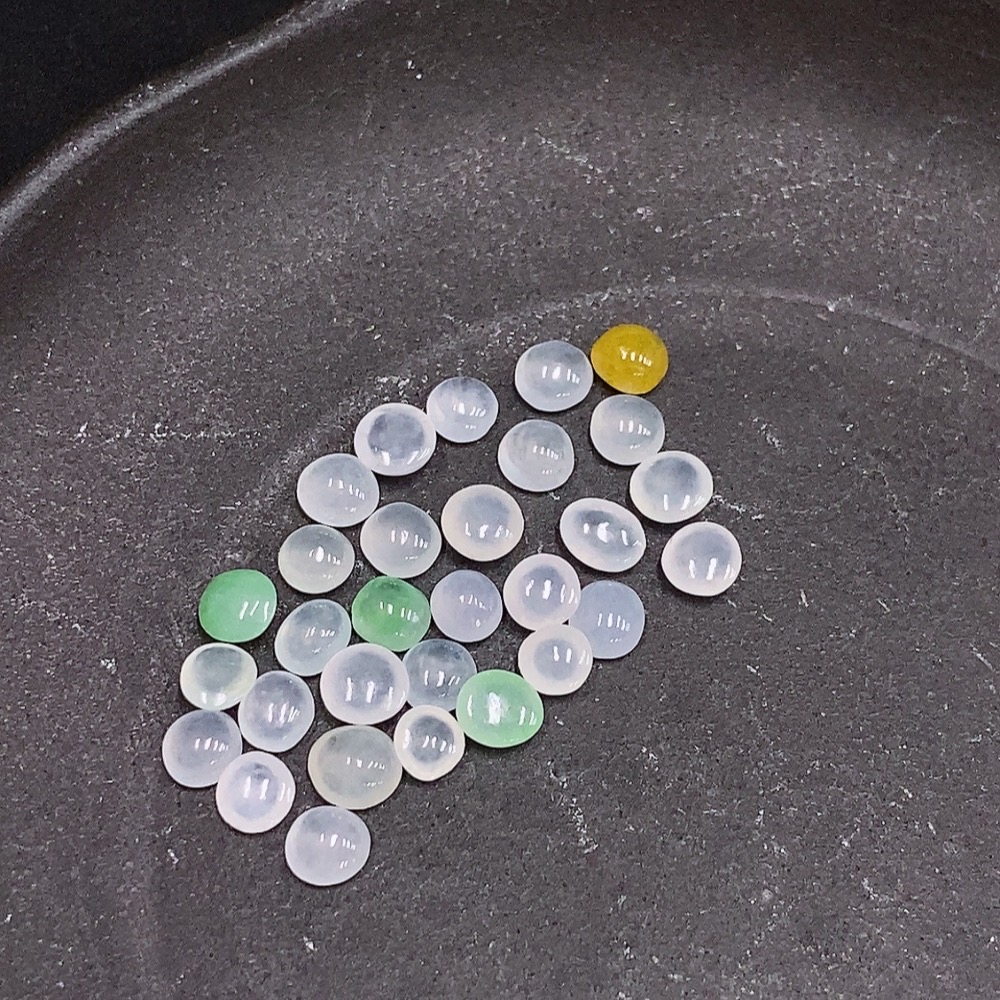 F35077821 Jadeite Cabochon Sell as a Lot