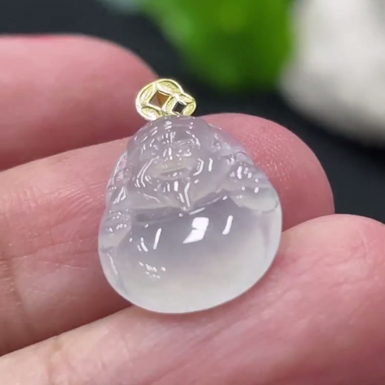 F32740367 Jadeite God of Wealth Pendant with 18K Gold Clasp, Total Weight Approx. 1.04g