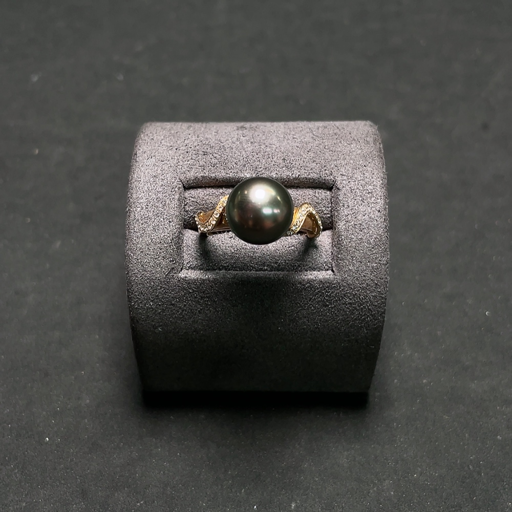 C34987905 Seawater pearl ring Undetermined color origin No imprint Surface gold content measured at Au58% Total product weight approximately 3g