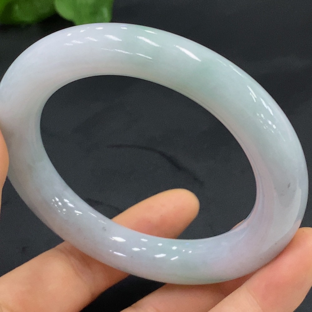 F22436934 Jadeite Round Bangle Size 57 Total Weight 79.390g