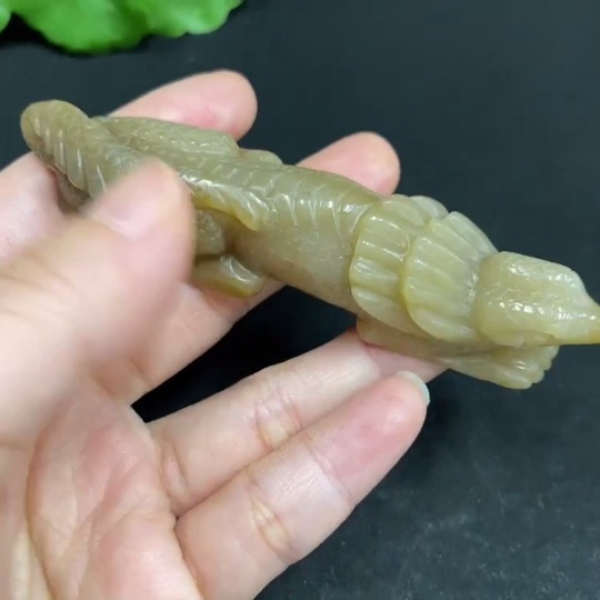 H31668325 Hetian Jade Pendant Lizard Total Weight Approx. 46.1g