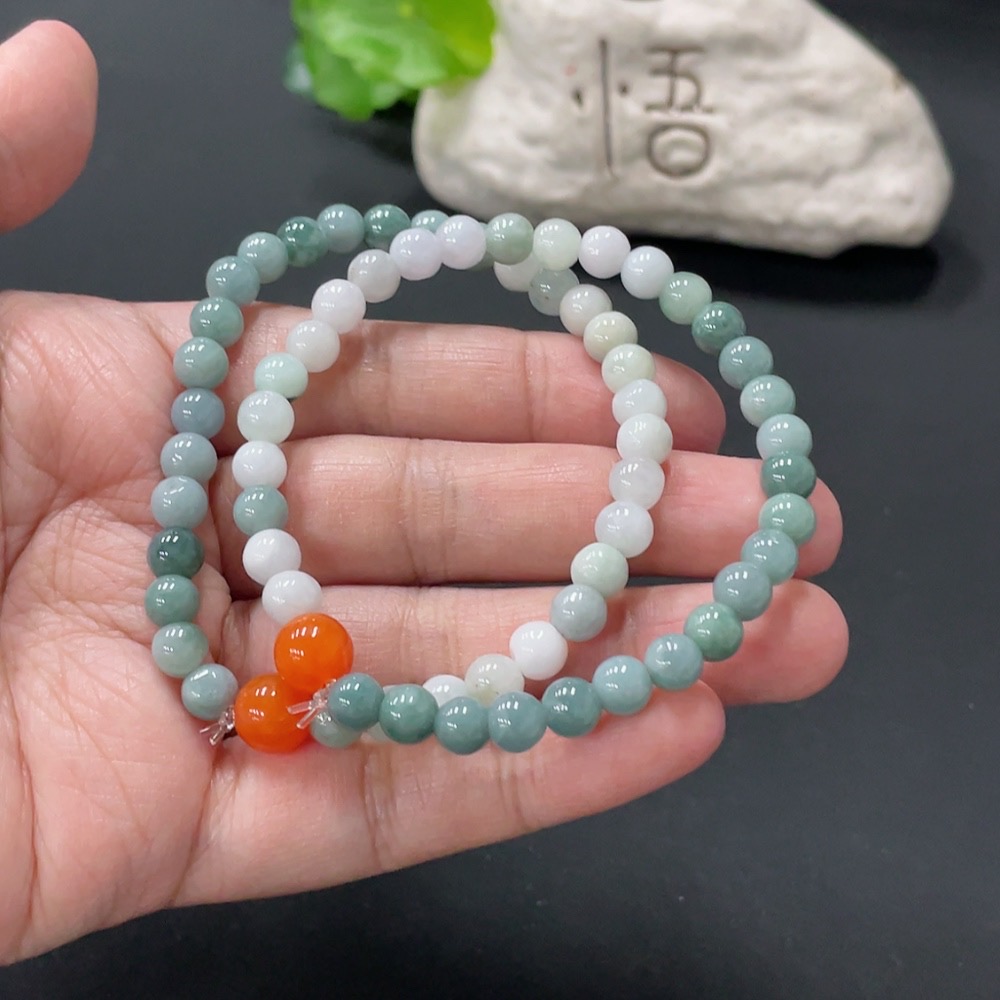 F34058933 Jadeite bracelet approx. 6mm with non-A grade beads