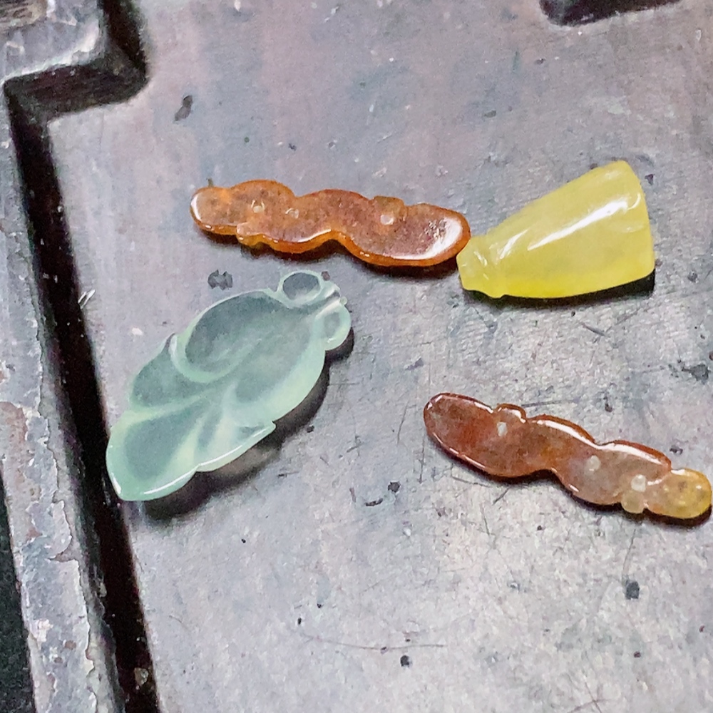 F34953654 Jadeite Inlaid Pieces Sell as a Lot Yellow-Red Part Color Origin Undetermined