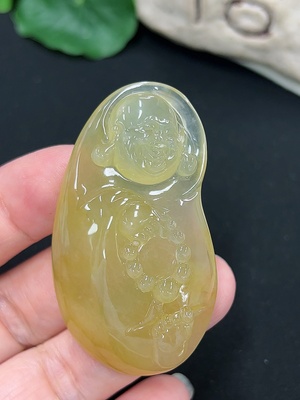 F46546166 翡翠佛牌挂件 货品总重约29.2g 颜色成因未定