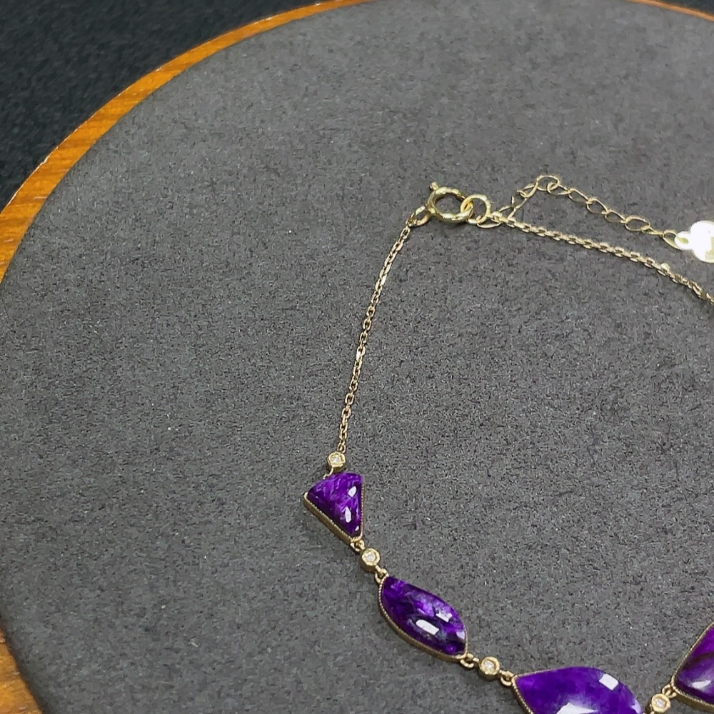 C31654975 Sugilite Bracelet with Other Mineral Components, Main Body Au 63%, Chain 18k Gold, Total Weight Approx. 2.74g, Stone Size 4.3-5.2mm