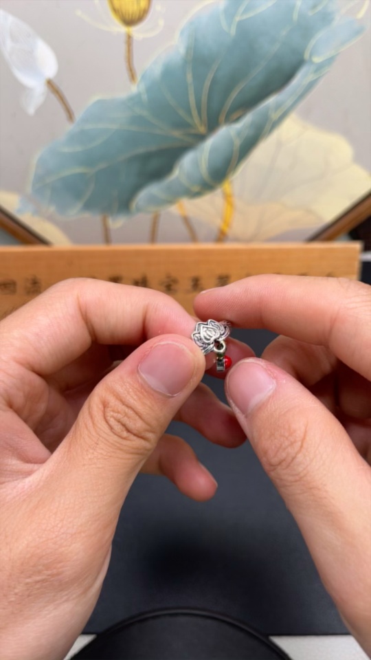 F22524849 Jadeite inlaid ring, non-gold inlaid, adjustable, total weight 2.707g