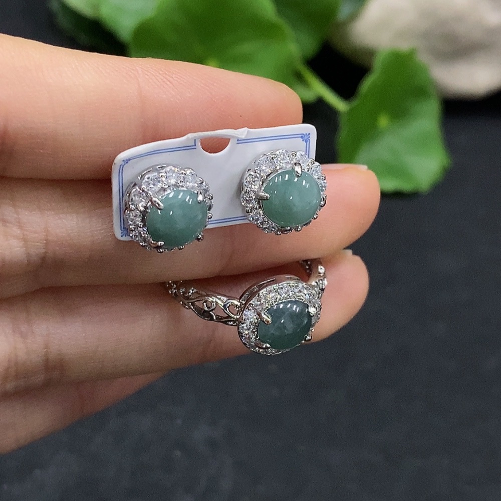 F30548659 Jadeite cabochon inlaid earrings / adjustable ring non-gold inlaid