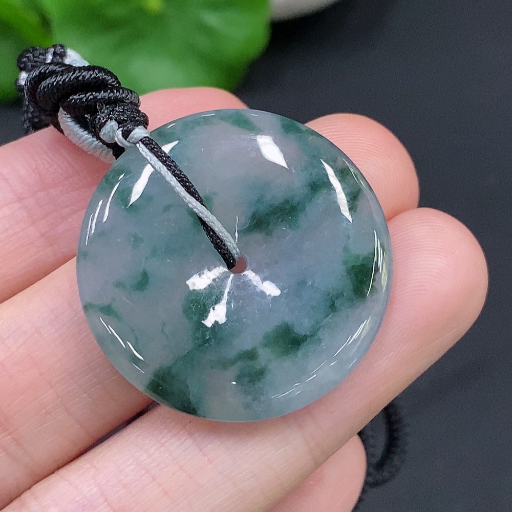 F24776525 Jadeite Peace Knot Total Weight Approx. 9.6g (Including Rope Weight)