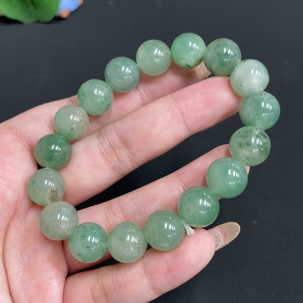 H32738471 African Emerald (Dulong Jade)