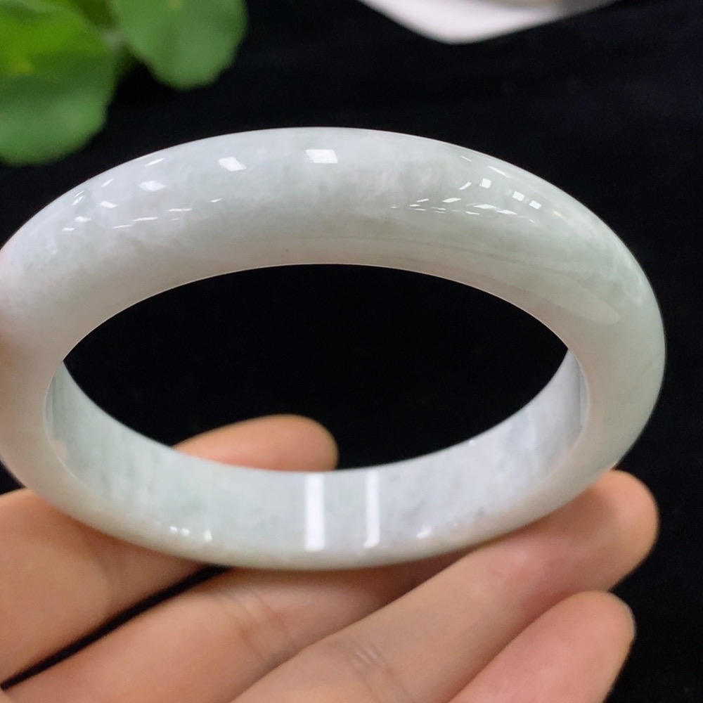 F33928464 Jadeite Round Bangle Size 55.7 Total Weight Approx. 59.15g