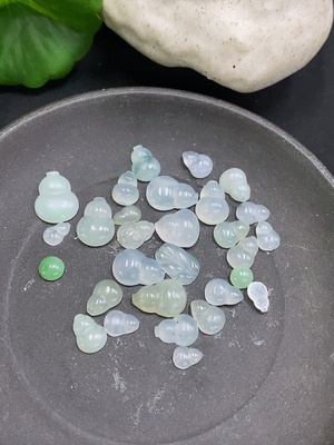 F34051504 Jadeite Inlaid Pieces Sell as a Lot Total Weight with Bag Approx.10.9g
