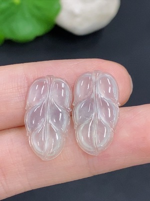 F45395651 翡翠叶子挂件一手走