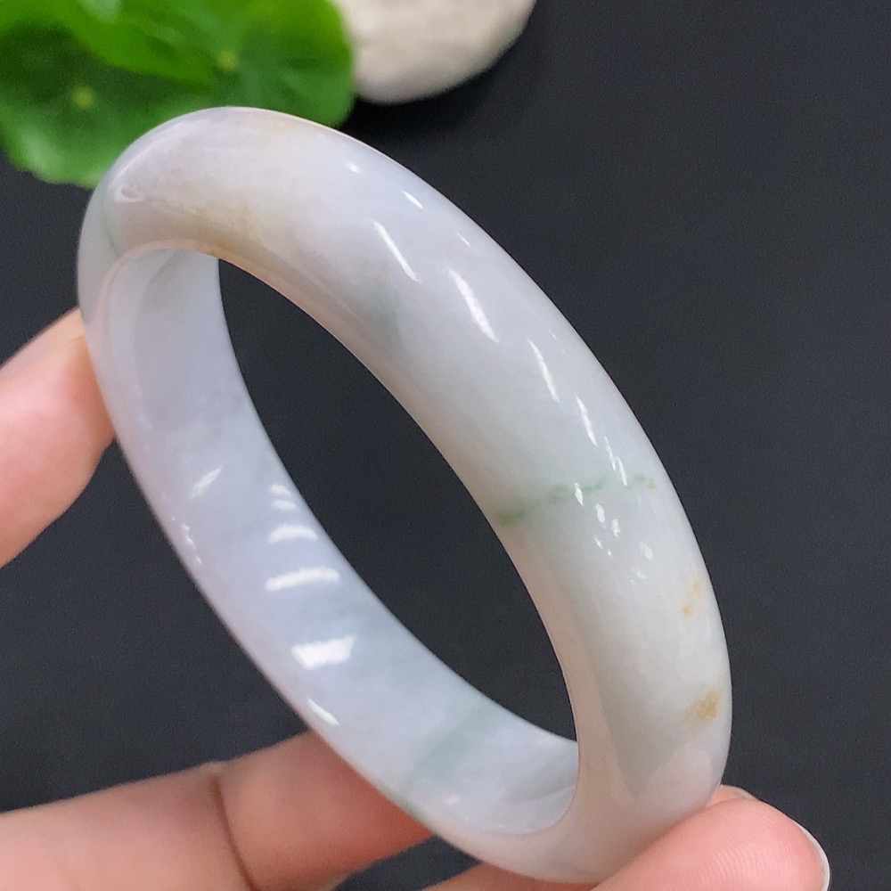F31625257 Jadeite Regular Bangle, Total Weight Approx. 62g, Inner Diameter 57.5