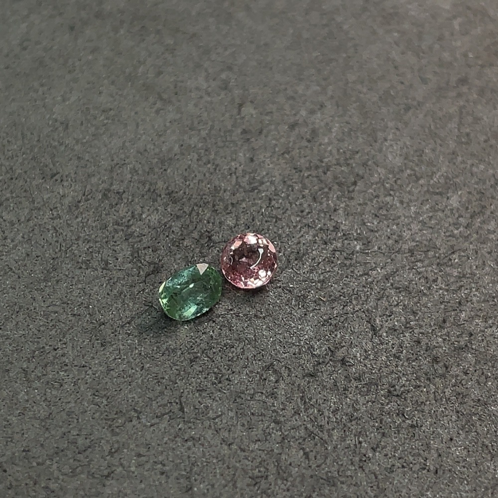 C34990136 Tourmaline Rough Stone Total Weight Approx. 1.68ct Sell as a Lot