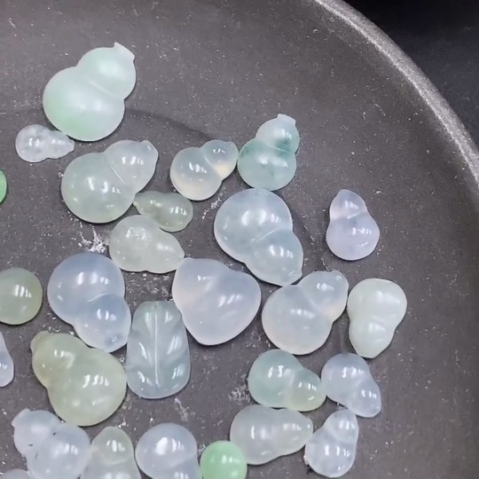 F34051504 Jadeite Inlaid Pieces Sell as a Lot Total Weight with Bag Approx.10.9g