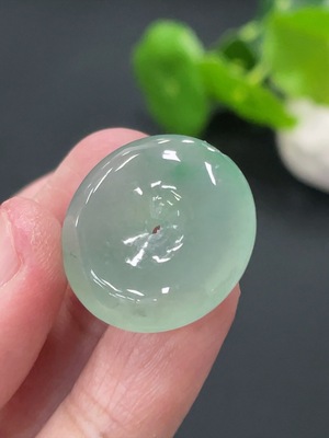 F34060956 Jadeite Pendant Safety Buckle Total Weight Approx. 5.53g